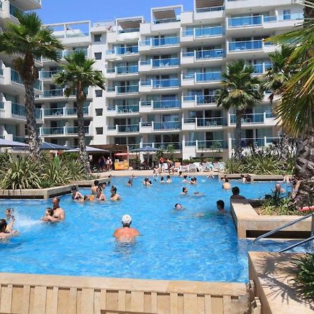 Acacias Suites Apartments Salou Bagian luar foto