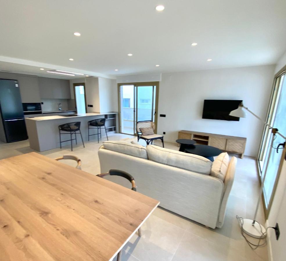 Acacias Suites Apartments Salou Bagian luar foto